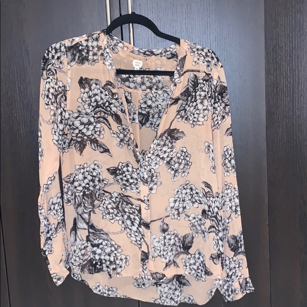 Wilfred / Aritzia 100% Silk Button Down Blouse